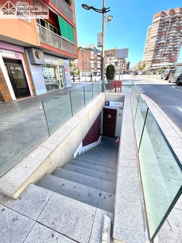 Garagem para venda em Poniente, Benidorm - 28 000 € (Ref: 8549578)