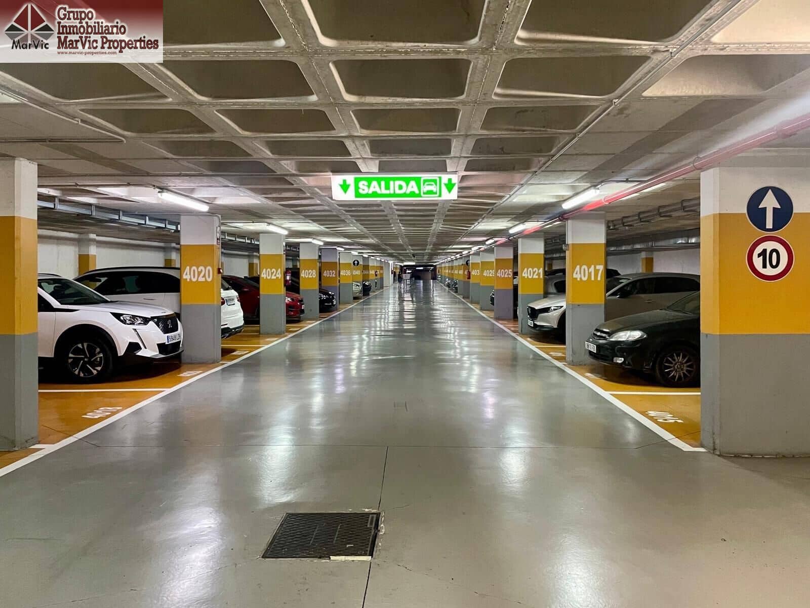 Garage til salg i Benidorm - € 28.000 (Ref: 8549578)