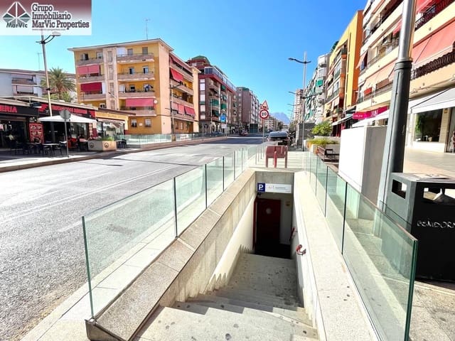 Garagem para venda em Poniente, Benidorm - 28 000 € (Ref: 8549578)