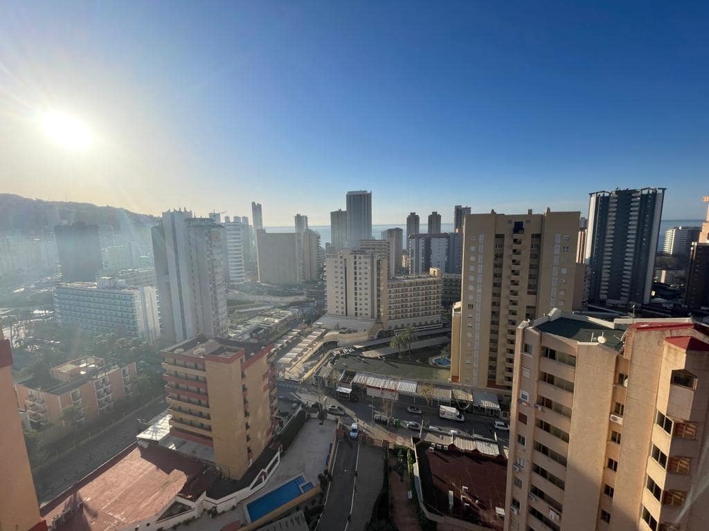 2 chambre Appartement à vendre à Benidorm avec piscine - 315 000 € (Ref: 8552109)