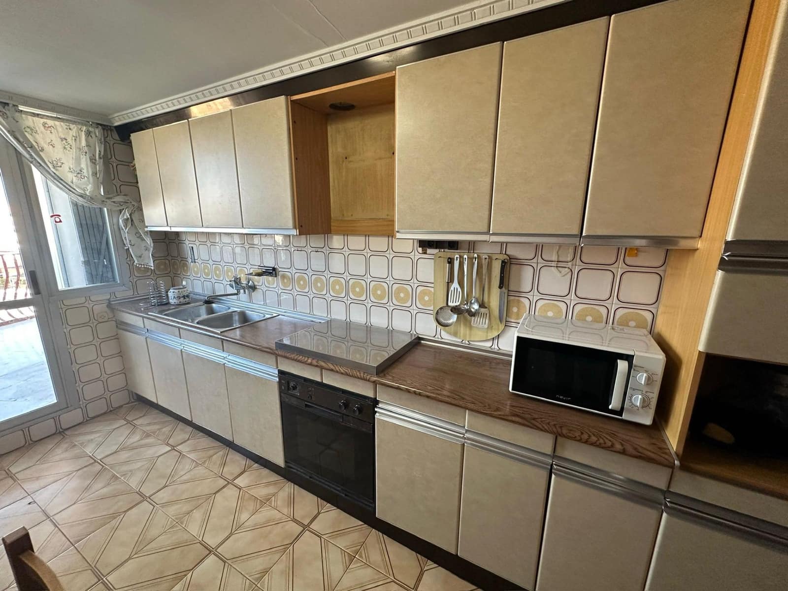 4 soveværelse Penthouse til salg i Benidorm med garage - € 319.000 (Ref: 8552110)