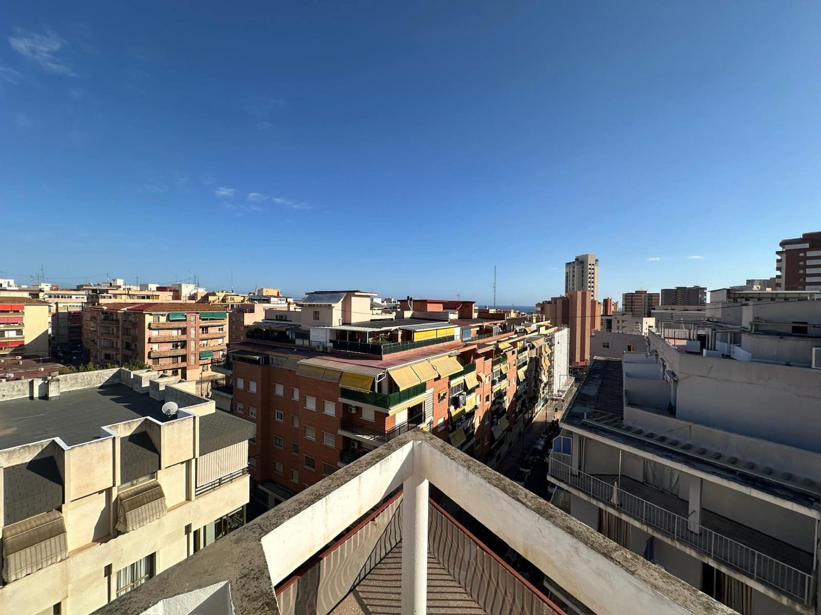 4 soveværelse Penthouse til salg i Benidorm med garage - € 319.000 (Ref: 8552110)