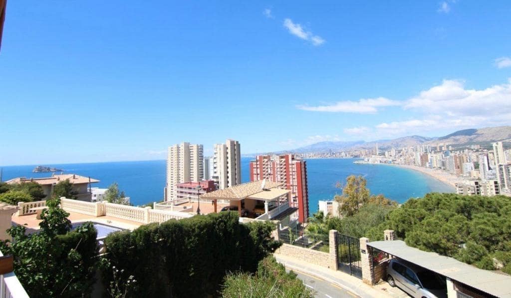 4 soveværelse Villa til salg i Benidorm med swimmingpool garage - € 1.490.000 (Ref: 8580126)