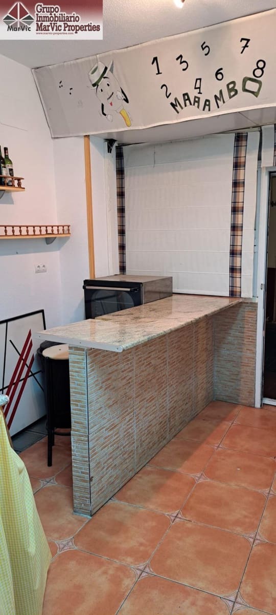 Erhverv til salg i Benidorm - € 110.000 (Ref: 8580128)