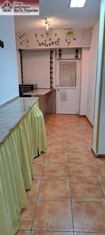 Local Comercial en Levante, Benidorm en venta - 110.000 € (Ref: 8580128)