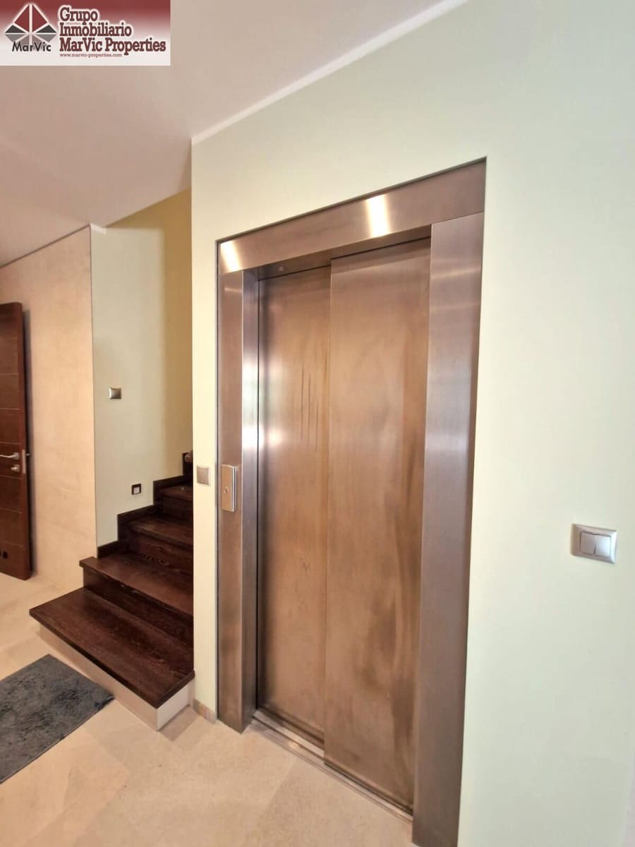 5 Zimmer Villa zu verkaufen in Altea mit Pool Garage - 3.100.000 € (Ref: 8591047)