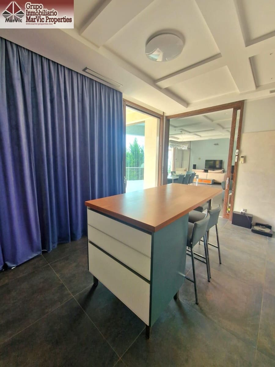 5 Zimmer Villa zu verkaufen in Altea mit Pool Garage - 3.100.000 € (Ref: 8591047)