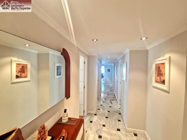 3 Zimmer Wohnung zu verkaufen in Benidorm - 595.000 € (Ref: 8591048)