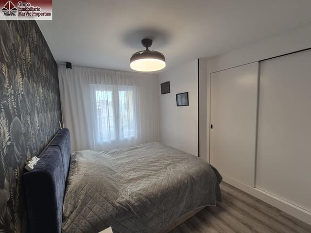 2 Zimmer Wohnung zu verkaufen in Benidorm mit Pool Garage - 390.000 € (Ref: 8601521)