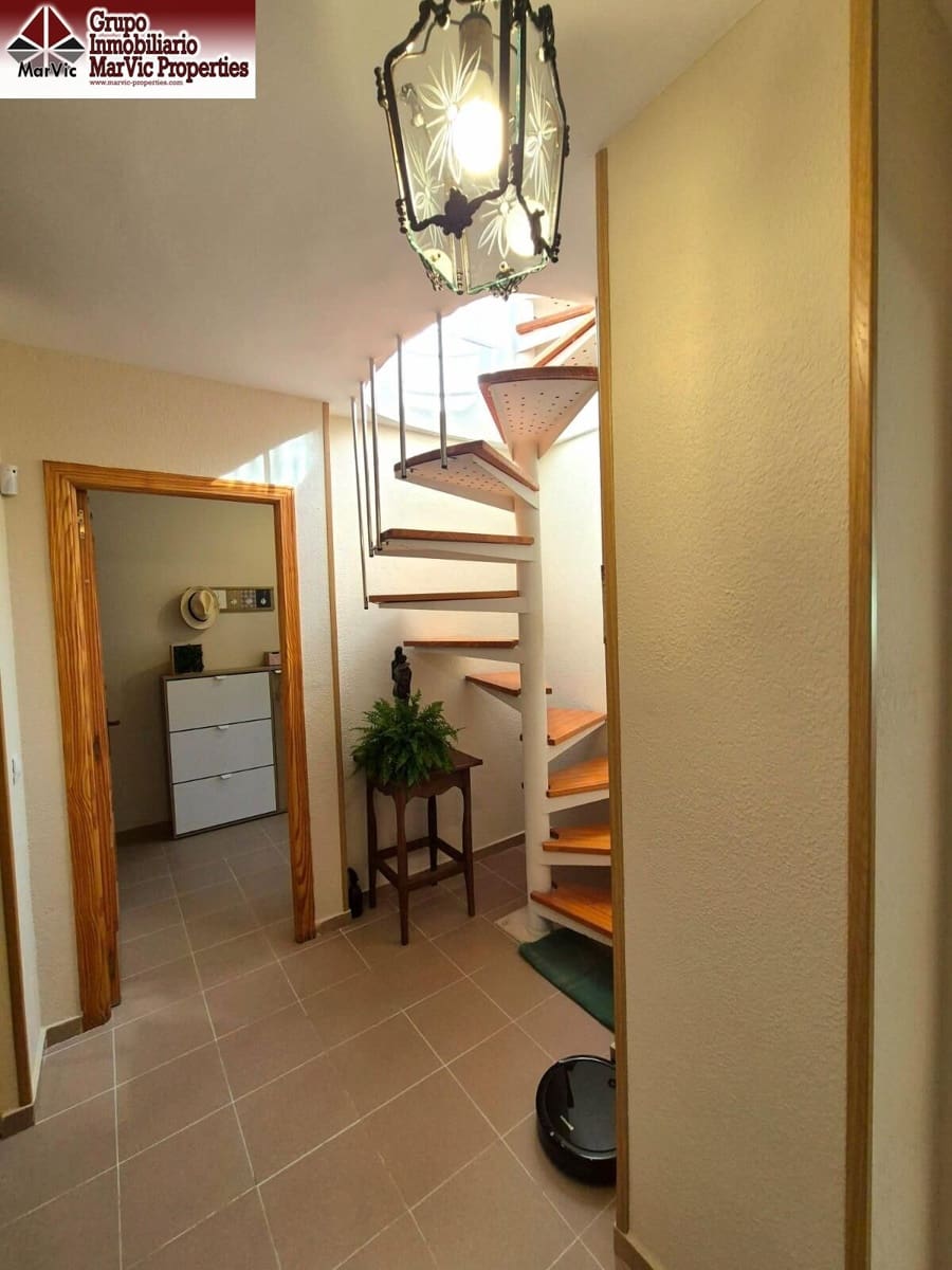 Ático de 3 habitaciones en La Villajoyosa / Vila Joiosa en venta con piscina garaje - 449.000 € (Ref: 8608450)