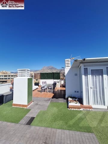 Ático de 3 habitaciones en La Villajoyosa / Vila Joiosa en venta con piscina garaje - 449.000 € (Ref: 8608450)