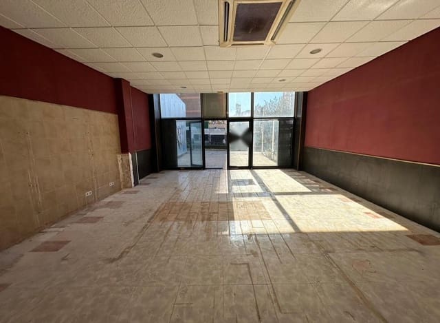 Commercial for sale in Benidorm - € 116,000 (Ref: 8616173)