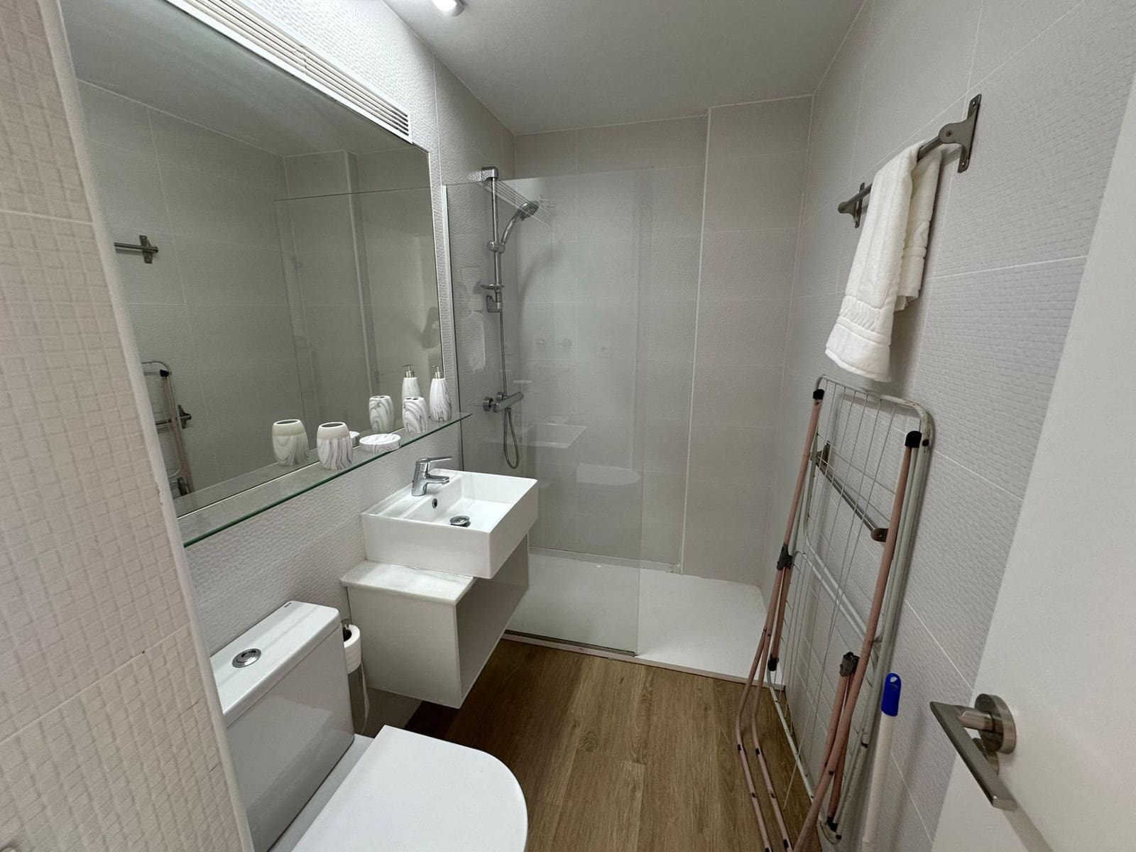 1 makuuhuone Huoneisto myytävänä paikassa Benidorm mukana uima-altaan - 183 000 € (Ref: 8616174)