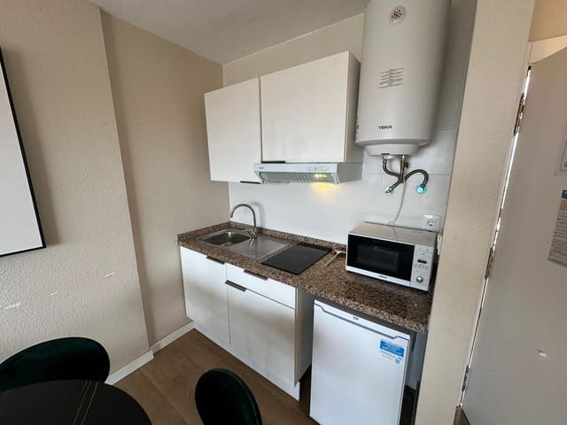 1 soveværelse Lejlighed til salg i Rincón de Loix, Benidorm med swimmingpool - € 183.000 (Ref: 8616174)