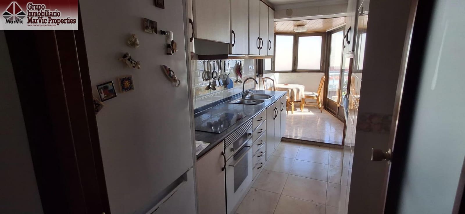 4 makuuhuone Asunto myytävänä paikassa Benidorm mukana 
autotalli - 550 000 € (Ref: 8623675)