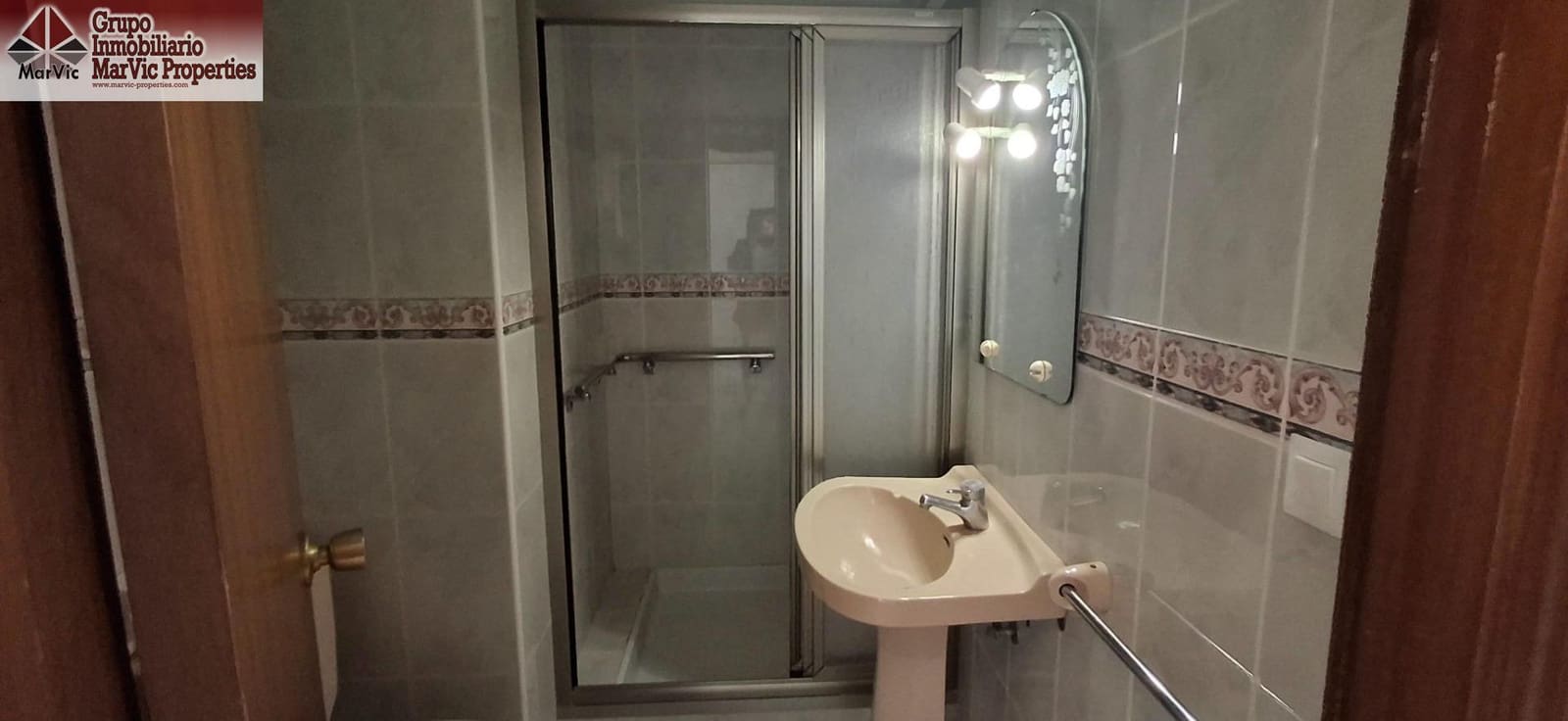 4 makuuhuone Asunto myytävänä paikassa Benidorm mukana 
autotalli - 550 000 € (Ref: 8623675)