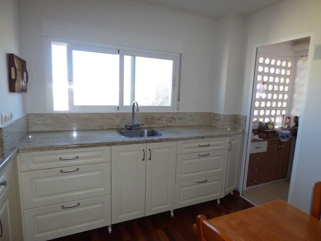 3 camera da letto Appartamento in vendita in Benidorm con piscina - 299.000 € (Rif: 8630376)