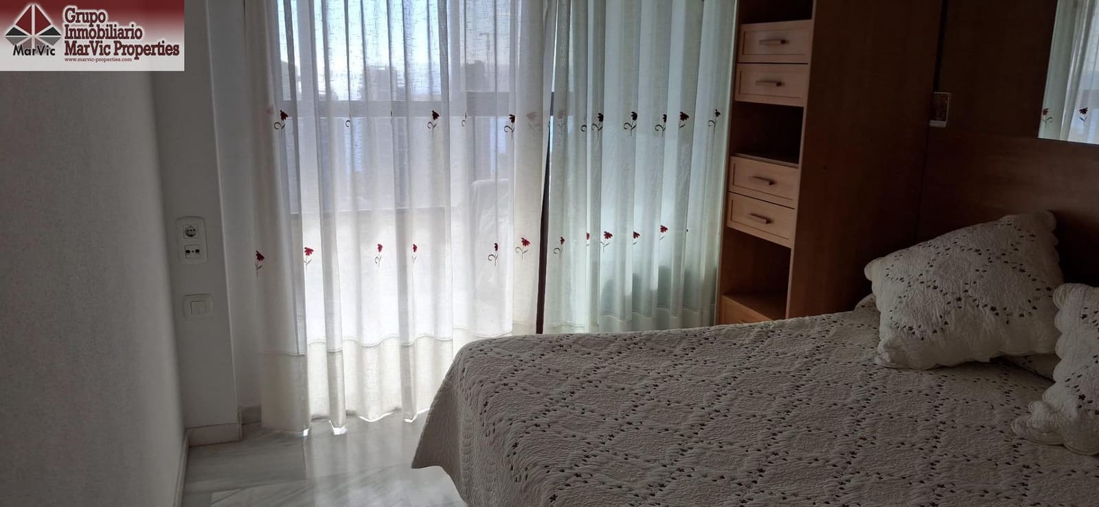 1 sypialnia Apartament na sprzedaż w Benidorm z basenem garażem - 251 895 € (Ref: 8683981)