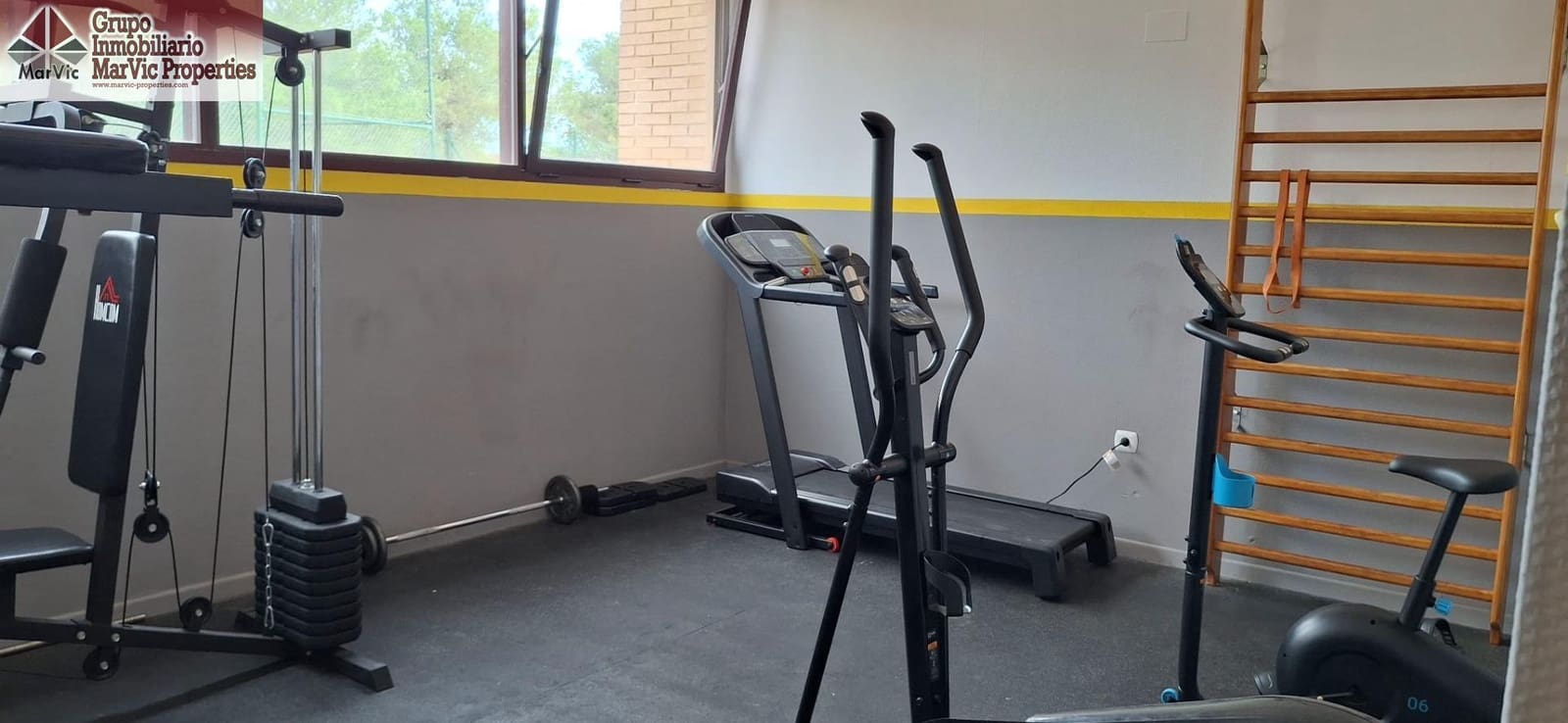 1 sypialnia Apartament na sprzedaż w Benidorm z basenem garażem - 251 895 € (Ref: 8683981)