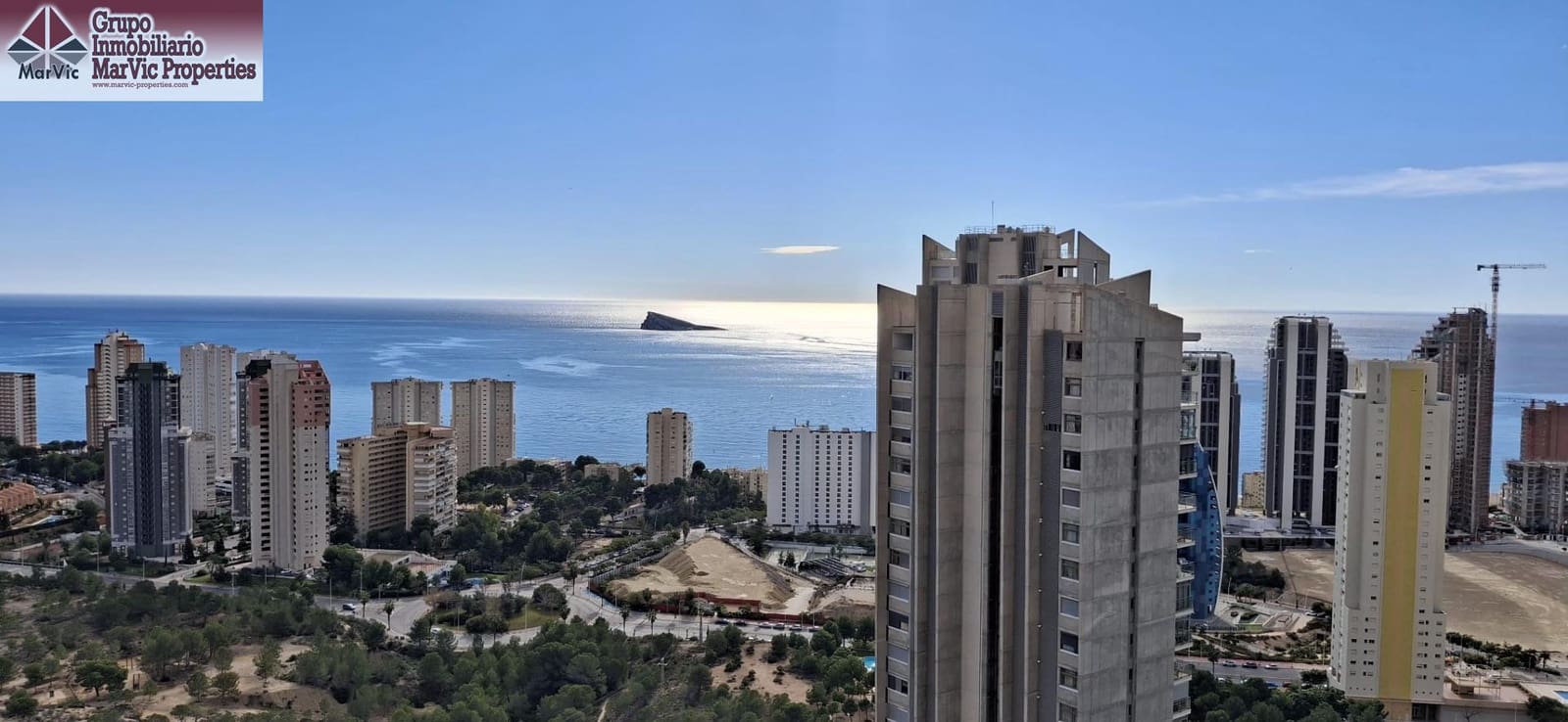1 sypialnia Apartament na sprzedaż w Benidorm z basenem garażem - 251 895 € (Ref: 8683981)