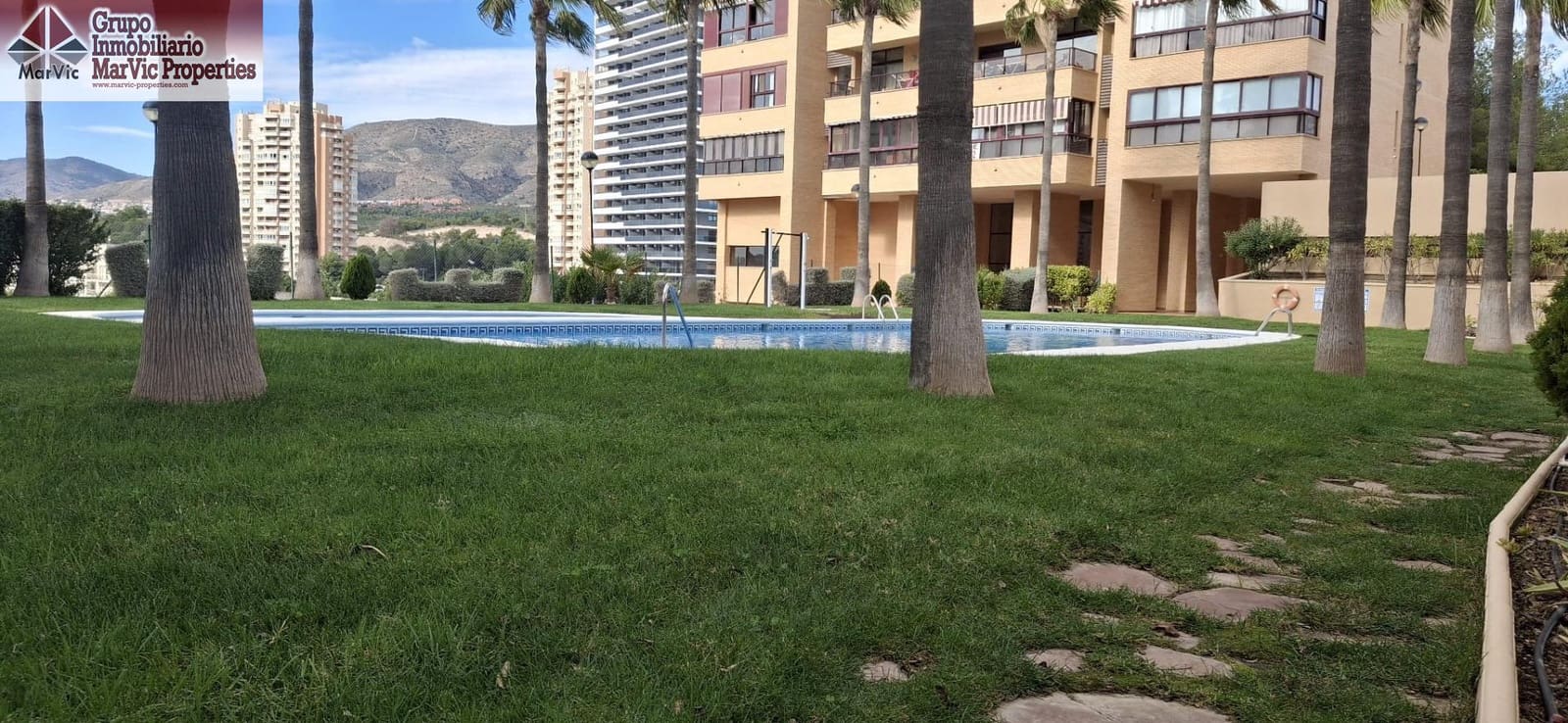 1 sypialnia Apartament na sprzedaż w Benidorm z basenem garażem - 251 895 € (Ref: 8683981)