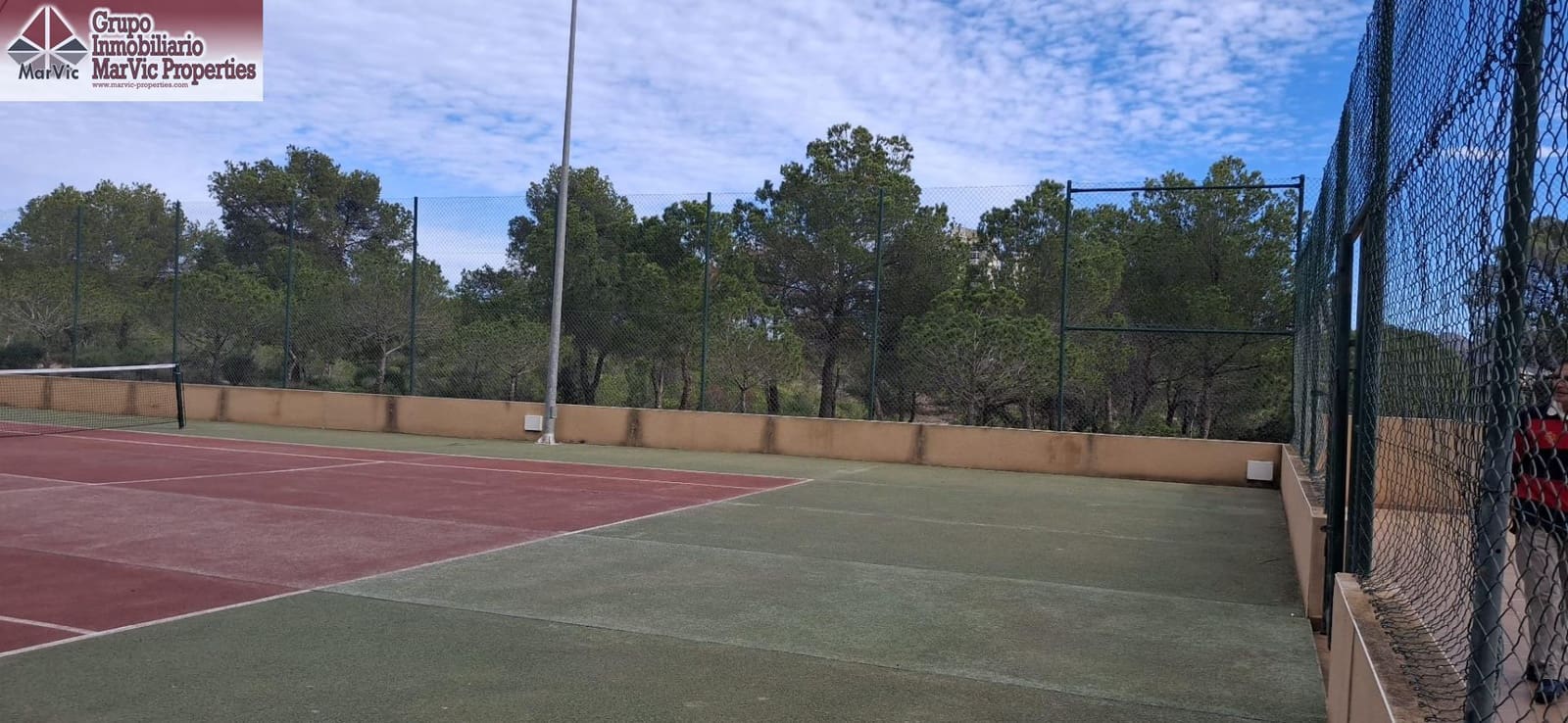 1 sypialnia Apartament na sprzedaż w Benidorm z basenem garażem - 251 895 € (Ref: 8683981)