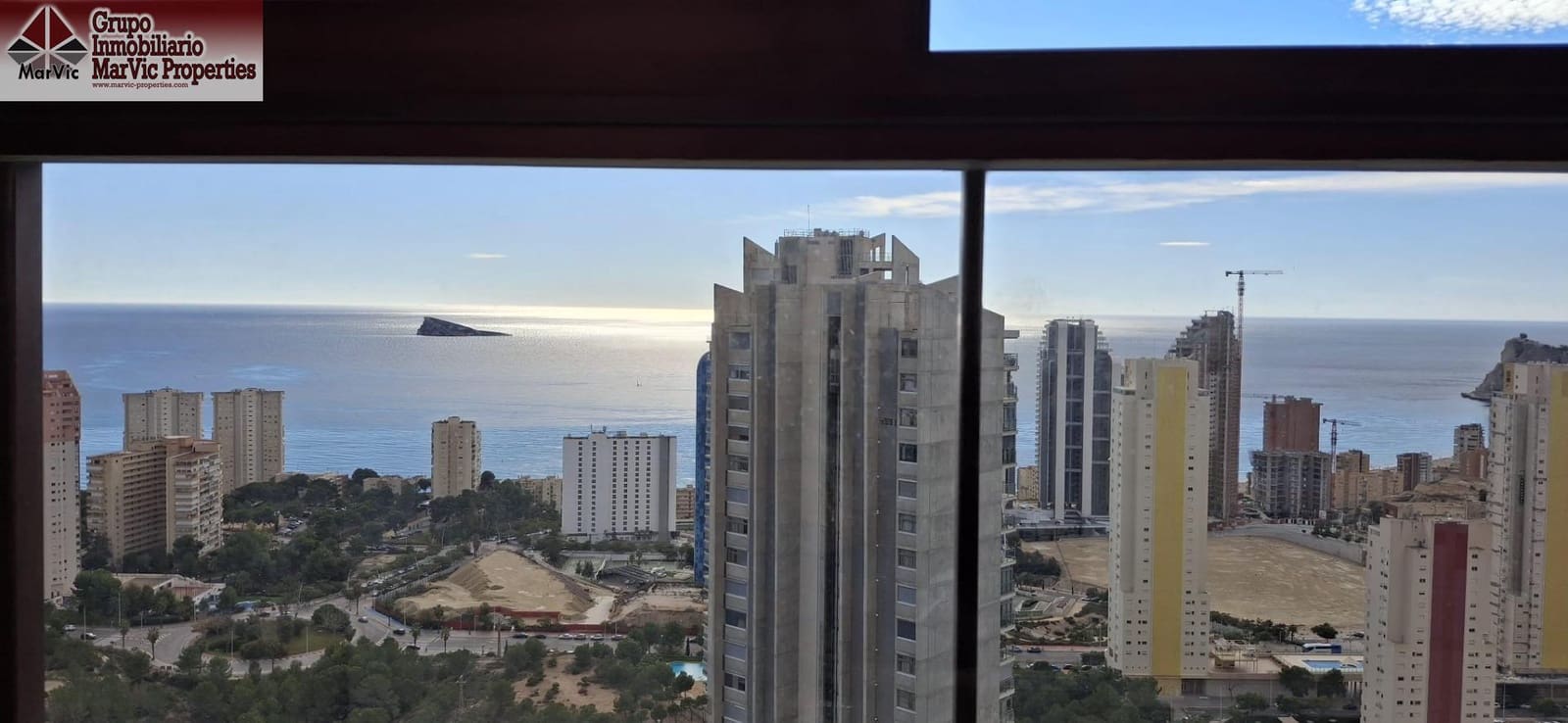1 sypialnia Apartament na sprzedaż w Benidorm z basenem garażem - 251 895 € (Ref: 8683981)