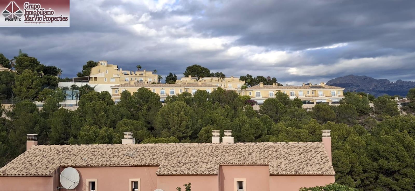 3 soverom Kjedet enebolig til salgs i Barranco Hondo med garasje - € 315 000 (Ref: 8687679)