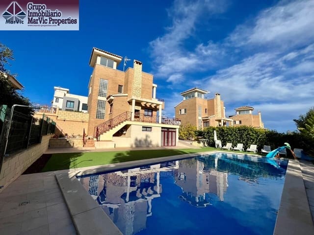 4 camera da letto Villa in vendita in La Nucia con piscina garage - 580.000 € (Rif: 8687680)