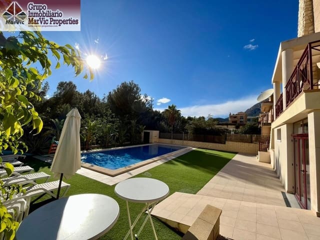 4 camera da letto Villa in vendita in La Nucia con piscina garage - 580.000 € (Rif: 8687680)