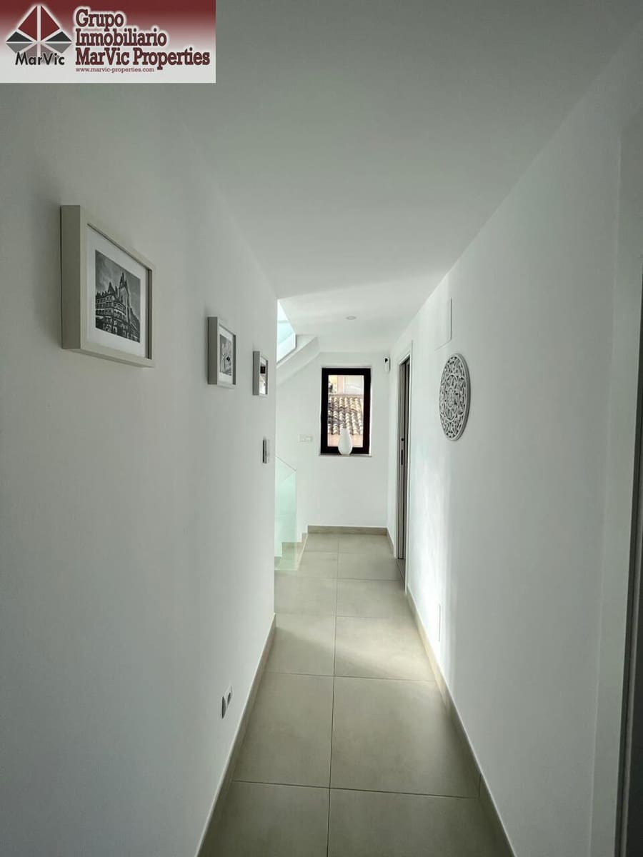 4 camera da letto Villa in vendita in La Nucia con piscina garage - 580.000 € (Rif: 8687680)