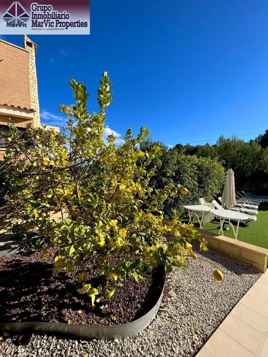 4 camera da letto Villa in vendita in La Nucia con piscina garage - 580.000 € (Rif: 8687680)