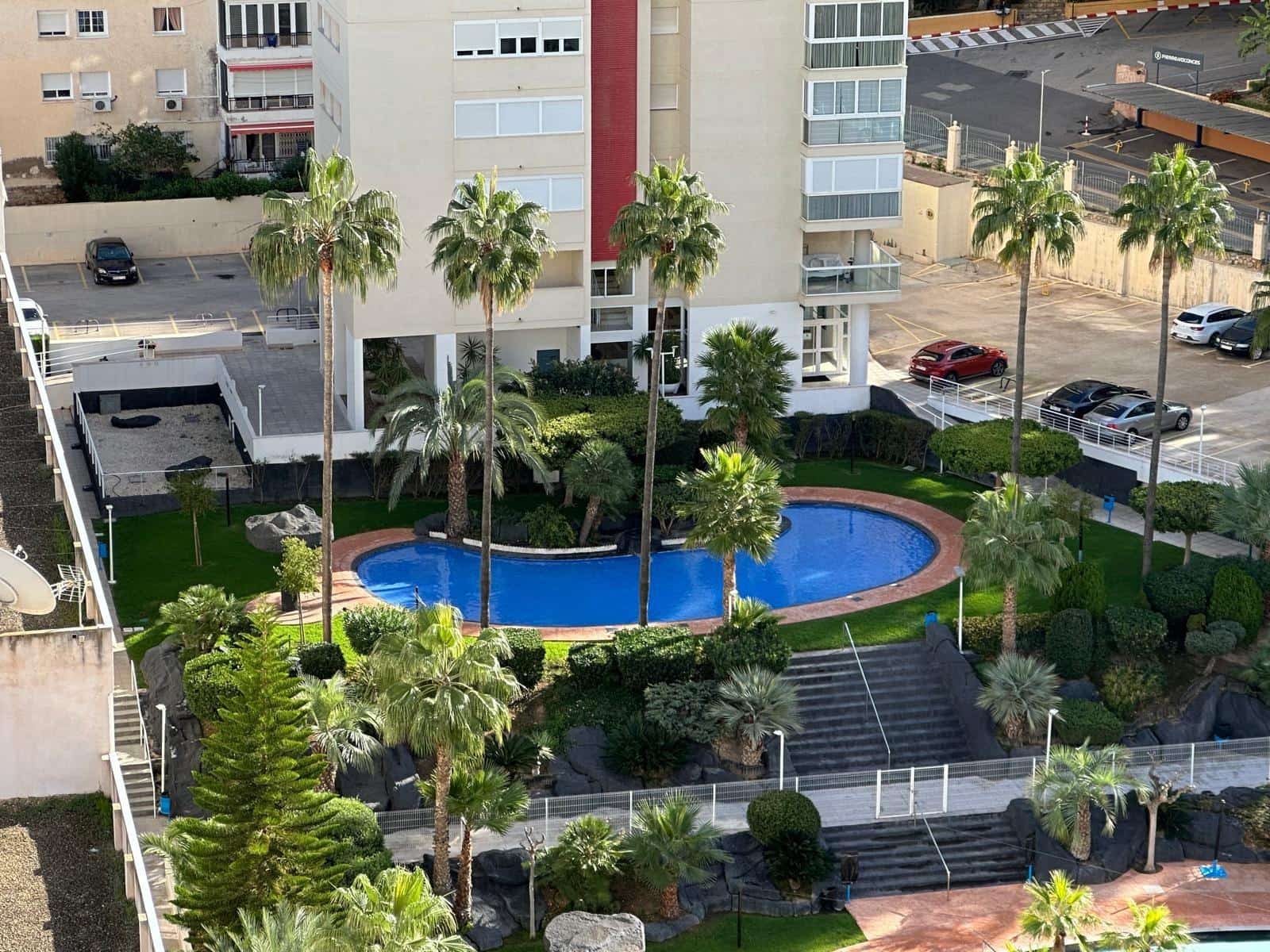 1 soveværelse Lejlighed til salg i Benidorm med swimmingpool - € 229.950 (Ref: 8687685)