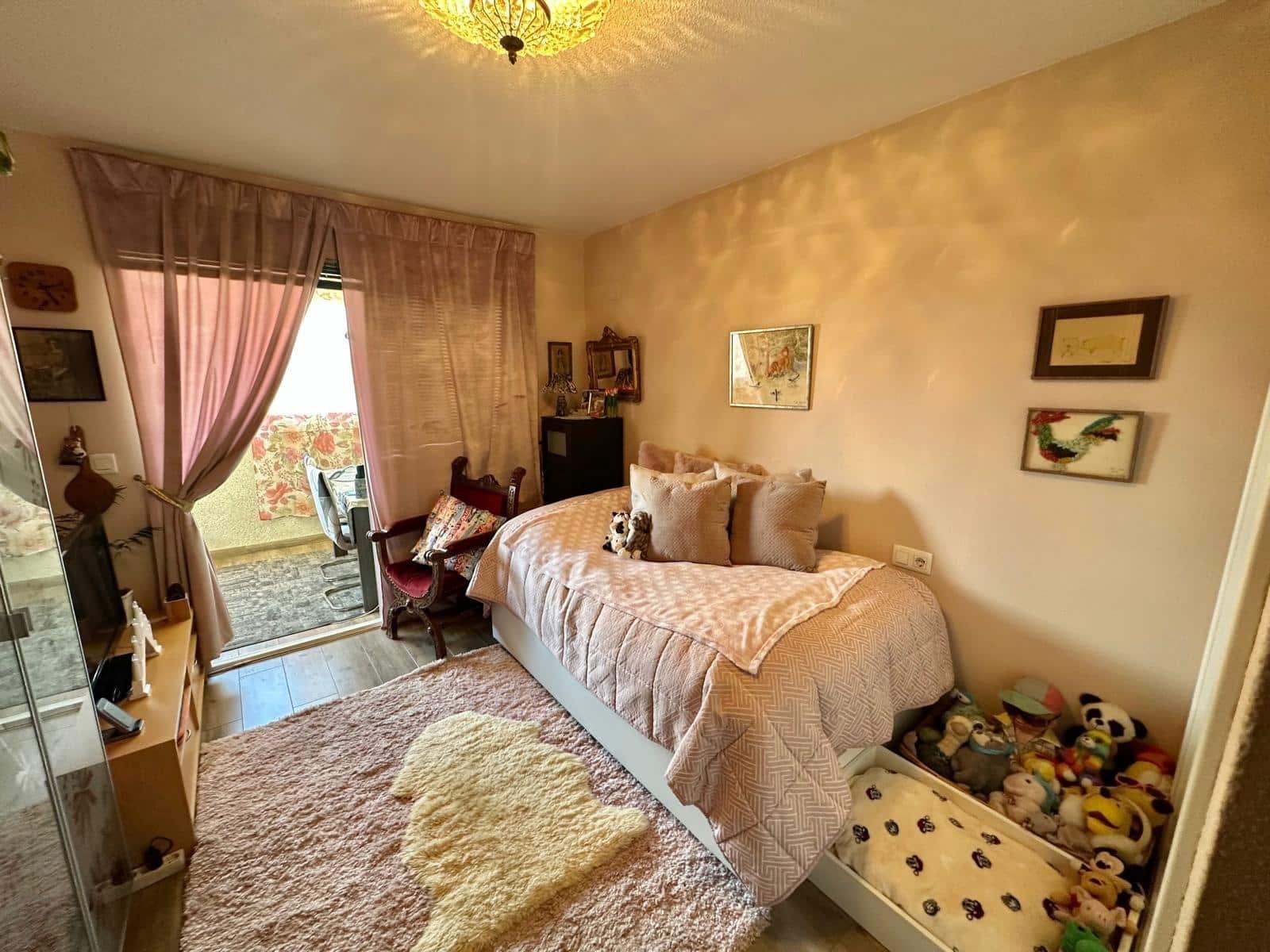 1 soveværelse Lejlighed til salg i Benidorm med swimmingpool - € 229.950 (Ref: 8687685)