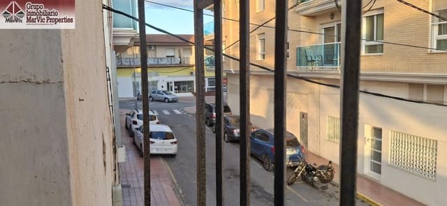 4 makuuhuone Omakotitalo myytävänä paikassa Alfaz del Pi / L'Alfàs del Pi mukana 
autotalli - 225 000 € (Ref: 8692594)