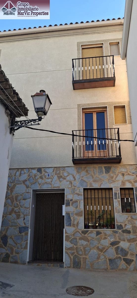 3 Zimmer Villa zu verkaufen in Sella - 240.000 € (Ref: 8694134)