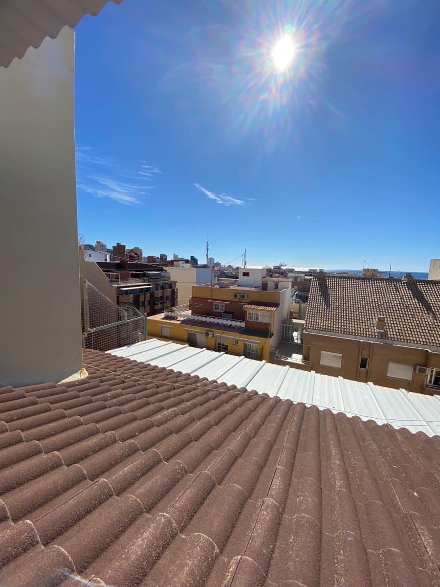 3 soveværelse Penthouse til salg i Benidorm - € 399.000 (Ref: 8698299)