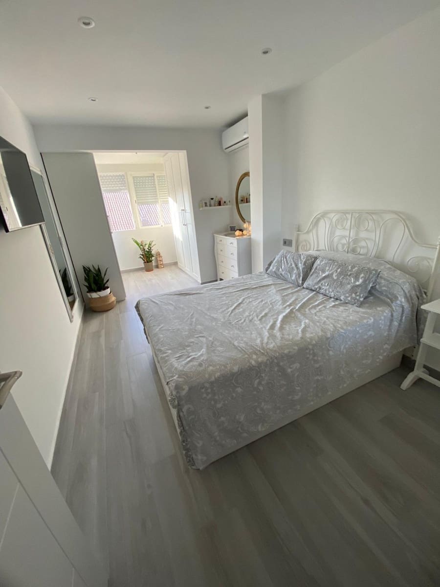 3 soveværelse Penthouse til salg i Benidorm - € 399.000 (Ref: 8698299)