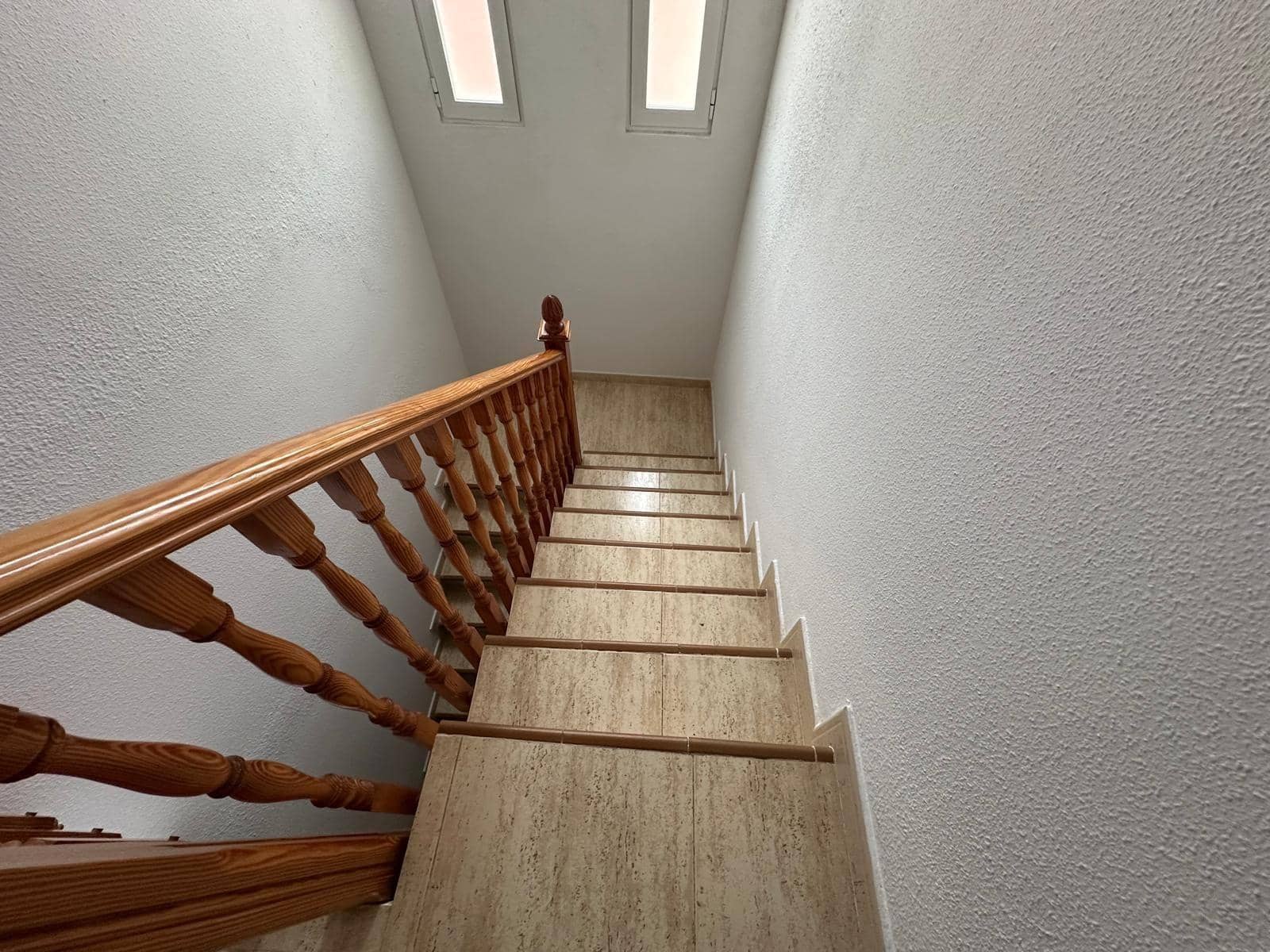 Chalet de 4 habitaciones en La Nucia en venta con garaje - 360.000 € (Ref: 8698306)