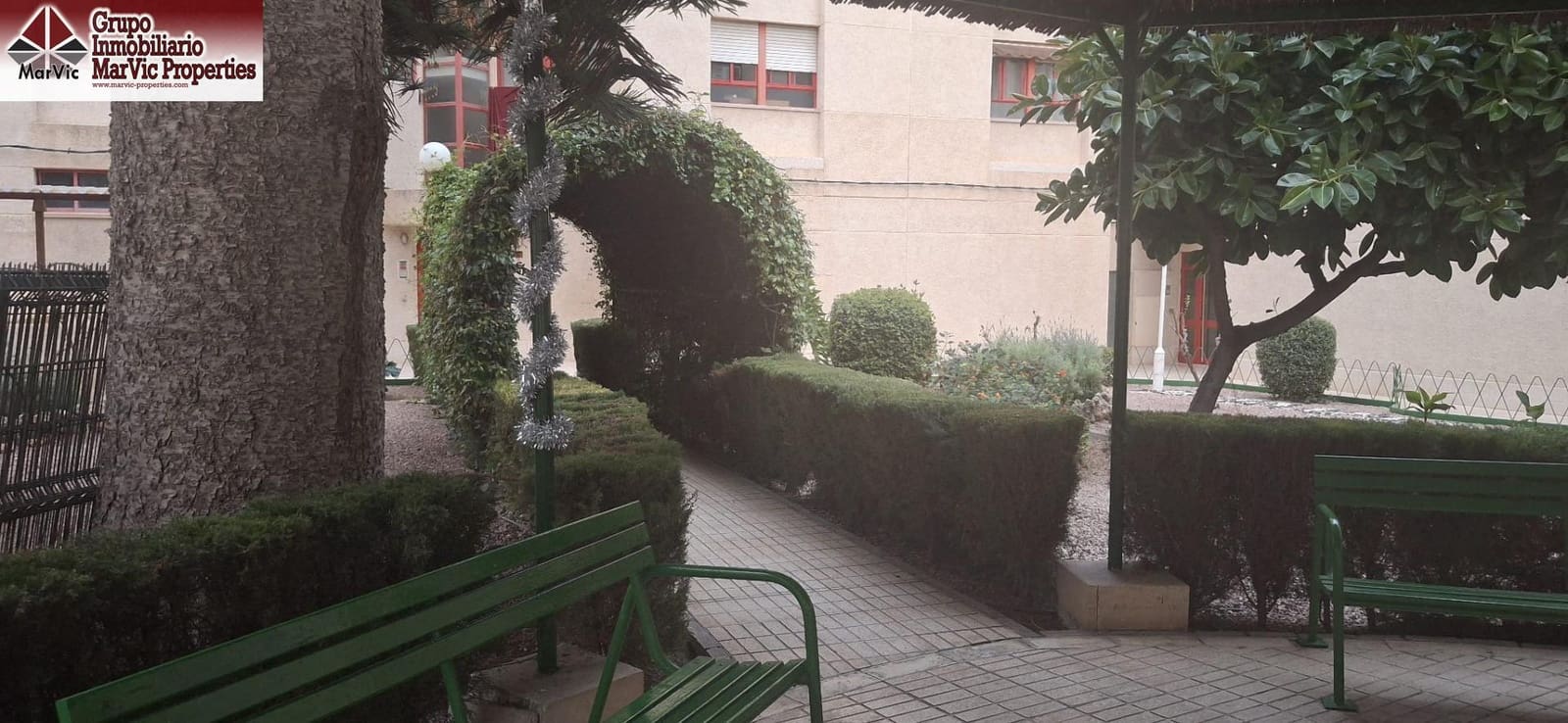 Piso de 3 habitaciones en La Villajoyosa / Vila Joiosa en venta con piscina garaje - 241.500 € (Ref: 8702706)