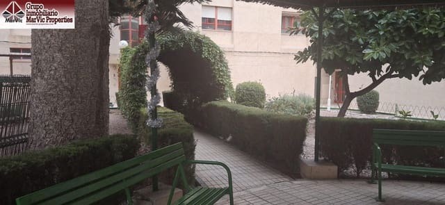 Piso de 3 habitaciones en La Villajoyosa / Vila Joiosa en venta con piscina garaje - 241.500 € (Ref: 8702706)