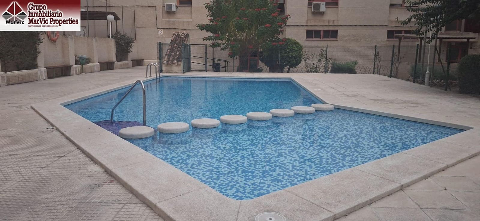 Piso de 3 habitaciones en La Villajoyosa / Vila Joiosa en venta con piscina garaje - 241.500 € (Ref: 8702706)