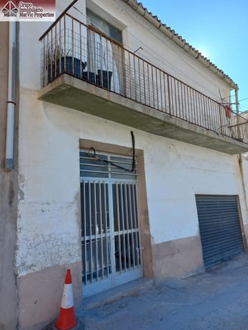 5 bedroom Townhouse for sale in Callosa d'En Sarrià with garage - € 273,000 (Ref: 8704748)