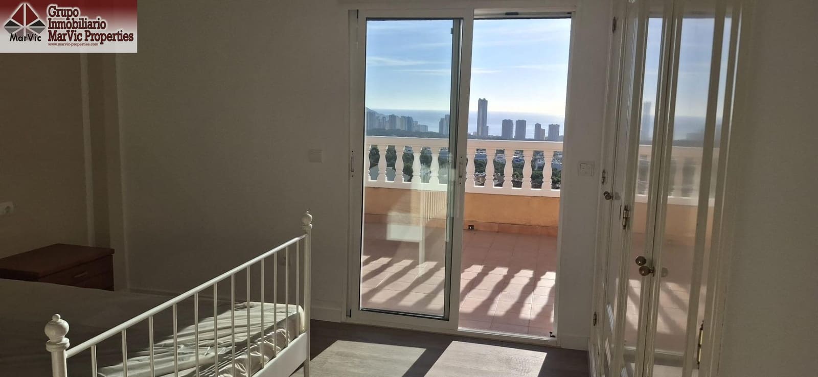 4 camera da letto Villa in vendita in Finestrat con piscina garage - 1.080.000 € (Rif: 8708138)