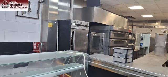 Erhverv til leje i Colonia Madrid, Benidorm - € 800 (Ref: 8709343)