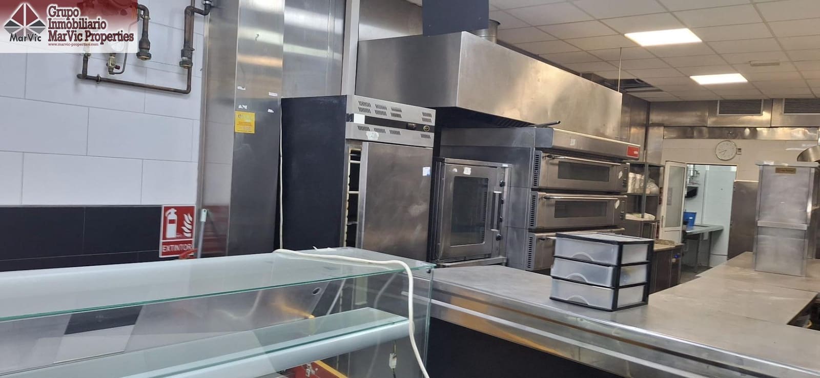 Erhverv til leje i Benidorm - € 800 (Ref: 8709343)
