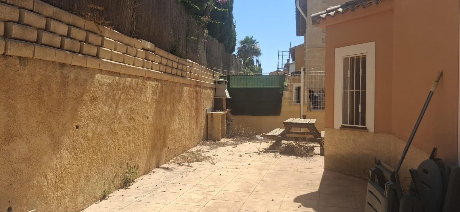 2 bedroom Villa for sale in Relleu with pool garage - € 195,000 (Ref: 8735481)