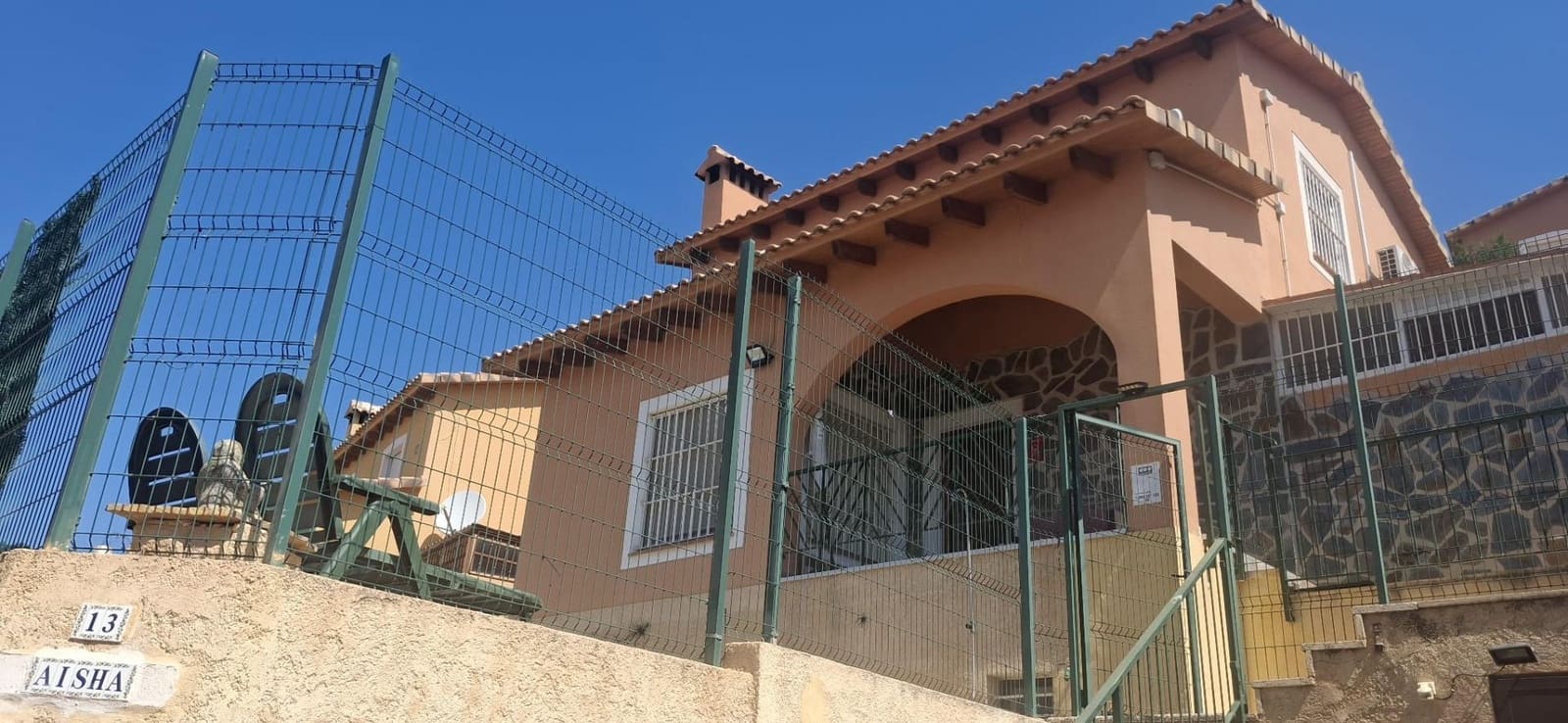 2 bedroom Villa for sale in Relleu with pool garage - € 195,000 (Ref: 8735481)