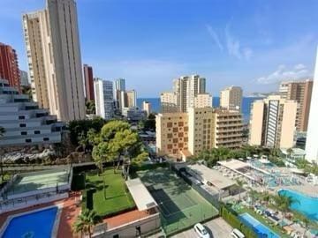 4 makuuhuone Asunto myytävänä paikassa Rincón de Loix, Benidorm mukana uima-altaan - 392 500 € (Ref: 8767212)