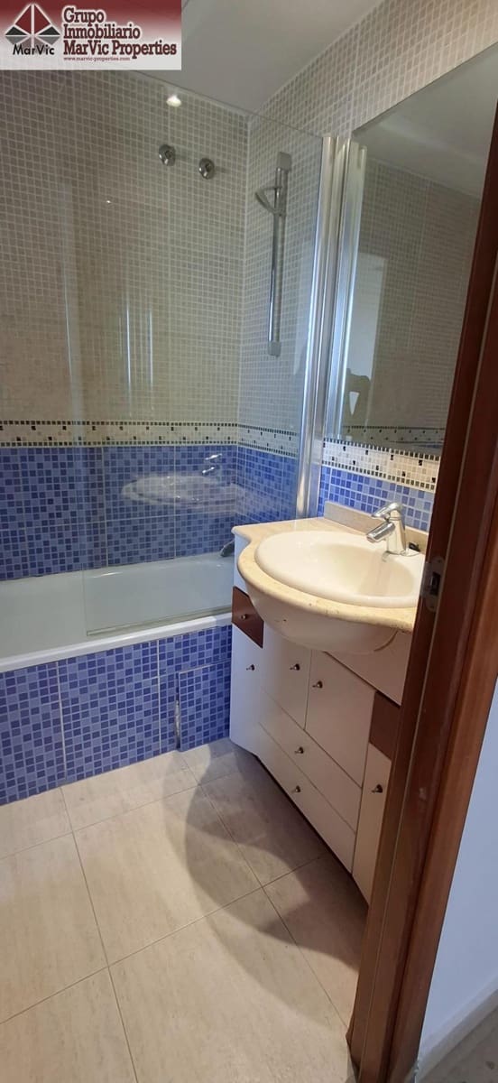 2 makuuhuone Asunto myytävänä paikassa Benidorm mukana uima-altaan - 244 000 € (Ref: 8783999)